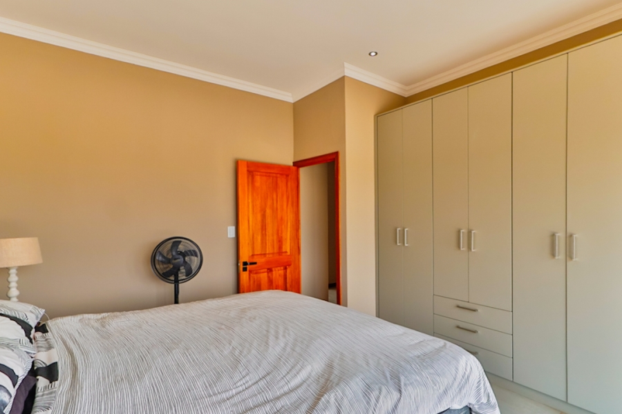 4 Bedroom Property for Sale in The Coves North West